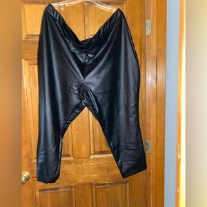 EloquII Plus Size Faux Leather Lined Leggings!! NWT!!!